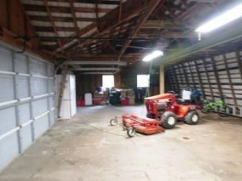 1071 Allgyer Road SE, Gnadenhutten, OH 44629 Photo 3