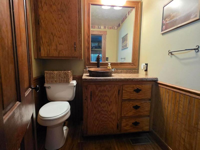 1071 Allgyer Road SE, Gnadenhutten, OH 44629 Photo 5