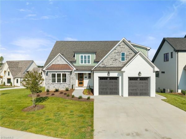 727 Royal Jasmine Court , Winston-Salem, NC 27106