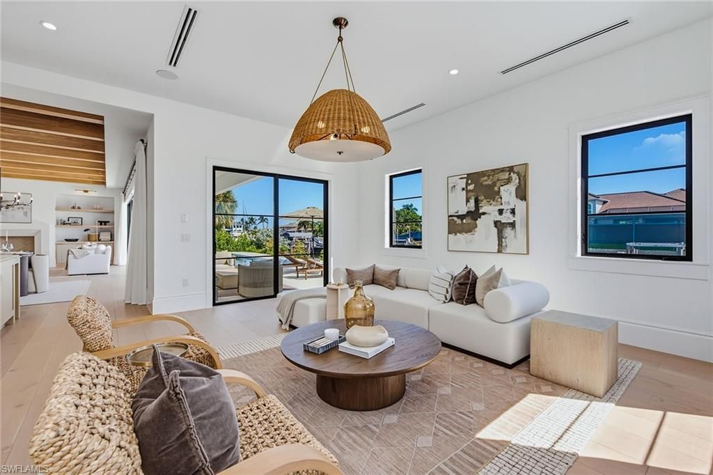 839 Chestnut Ct, Marco Island, FL 34145 Photo