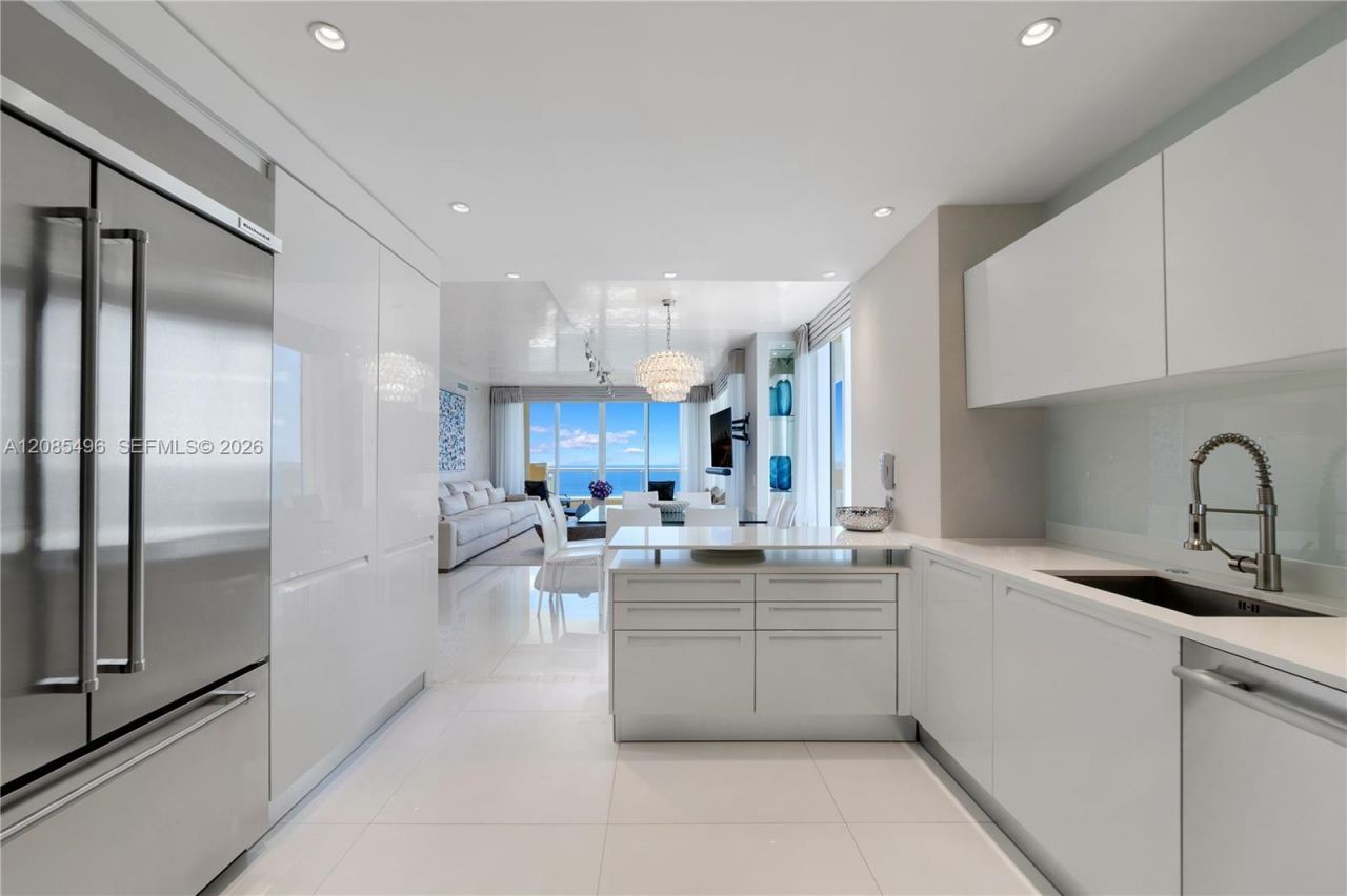 17875 Collins Ave, Unit 3406, Sunny Isles Beach, FL 33160 Photo