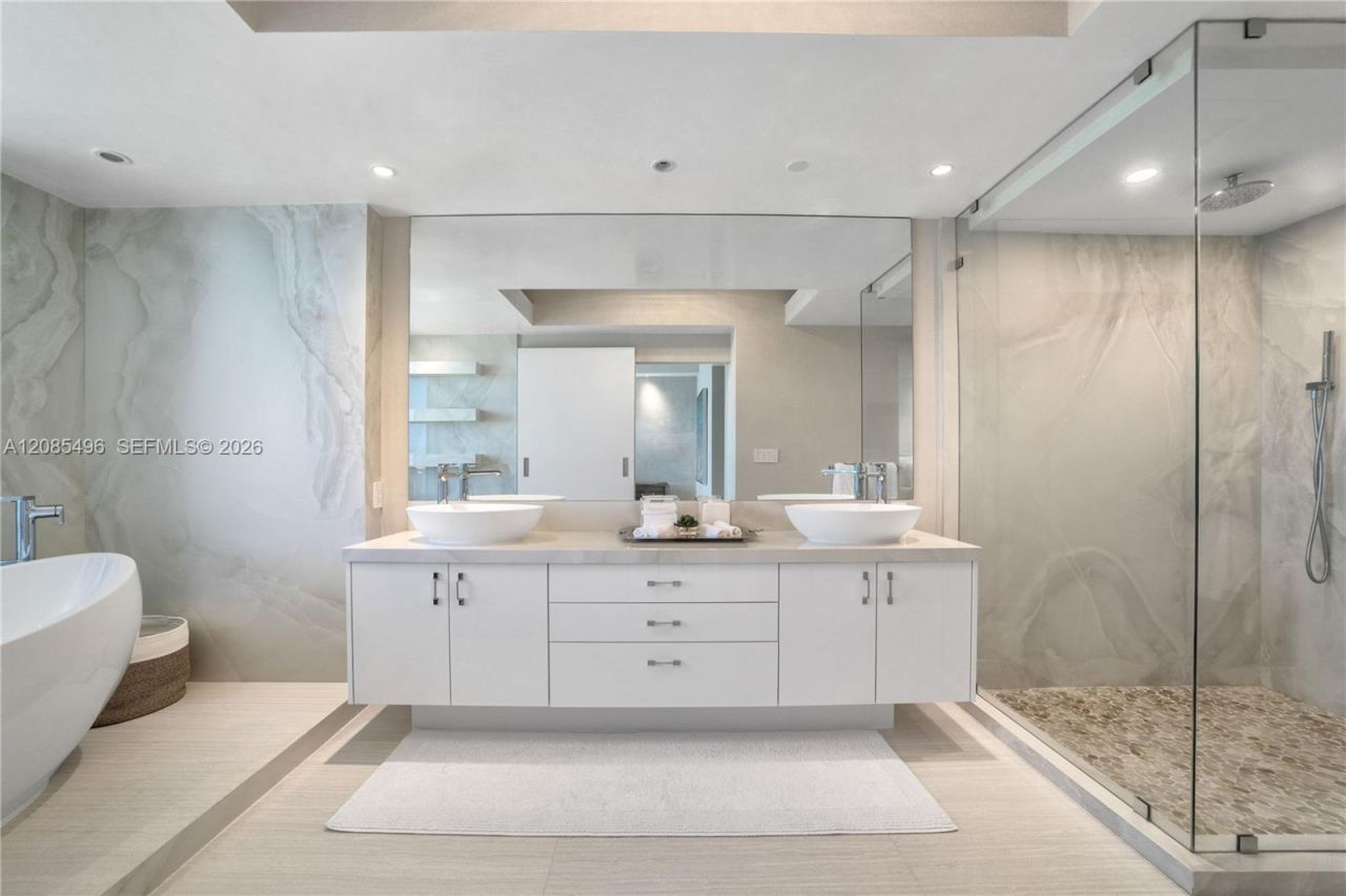 17875 Collins Ave, Unit 3406, Sunny Isles Beach, FL 33160 Photo