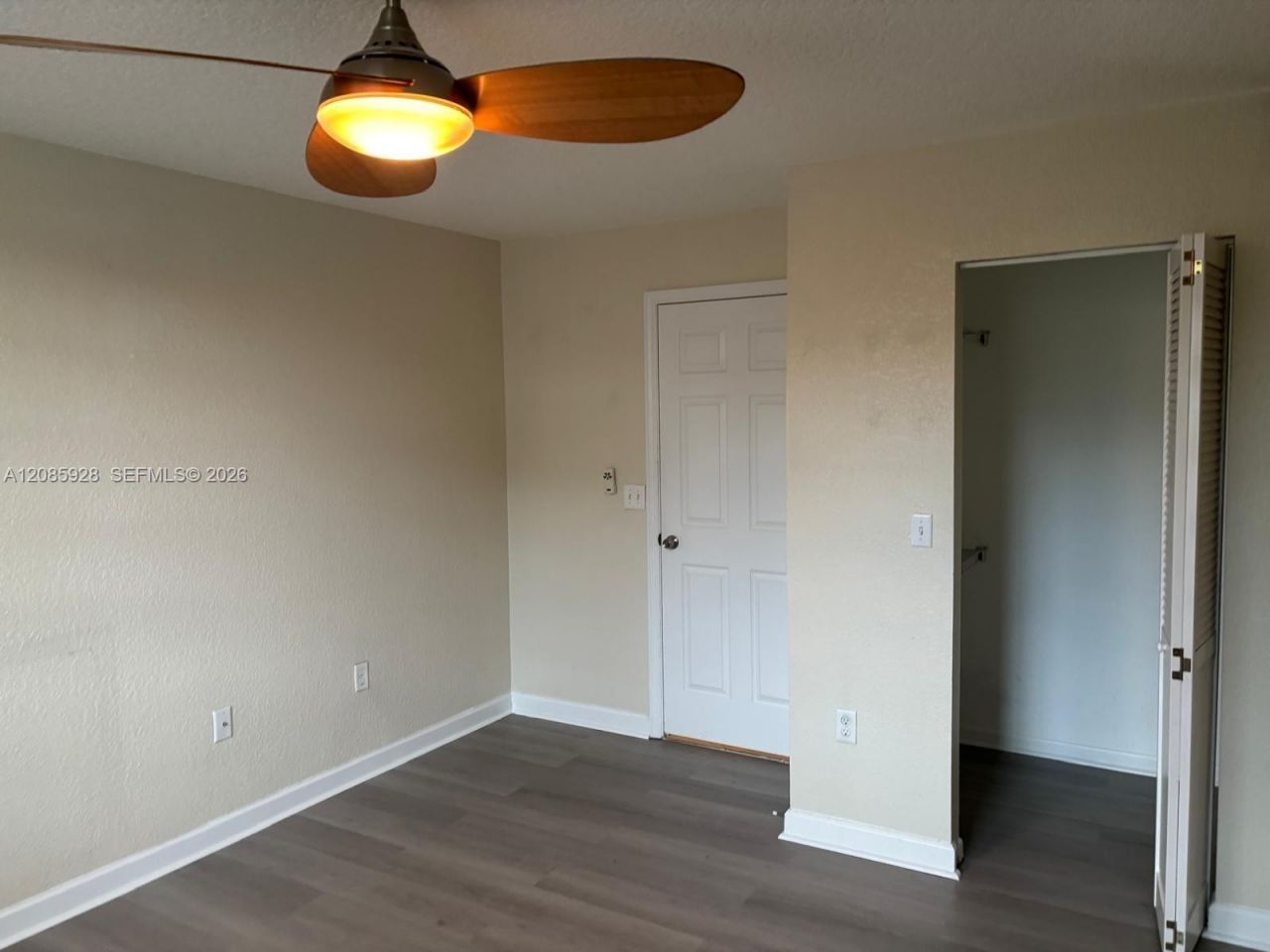 1721 Village Blvd, Unit 205, West Palm Beach, FL 33409 Photo