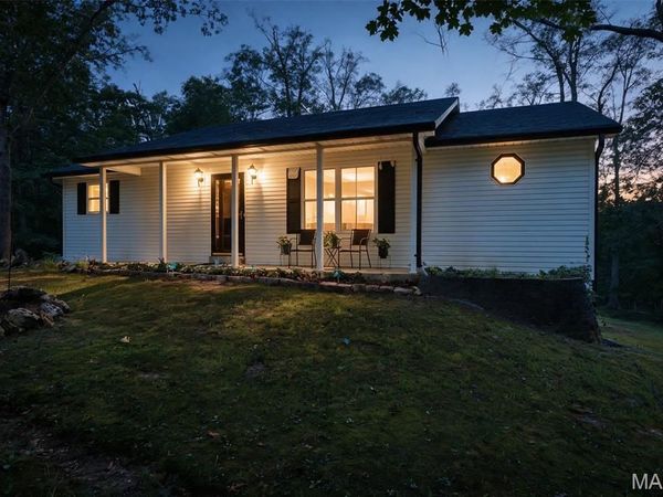 250 Meadow Woods Road , Hillsboro, MO 63050