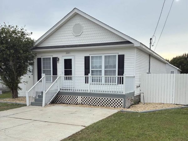 5321 Yellow Bluff Rd, Pensacola, FL 32504
