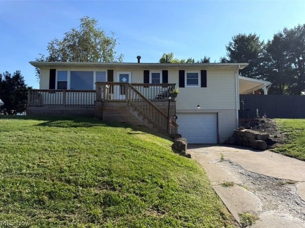 1813 Walnut Street, Coshocton, OH 43812