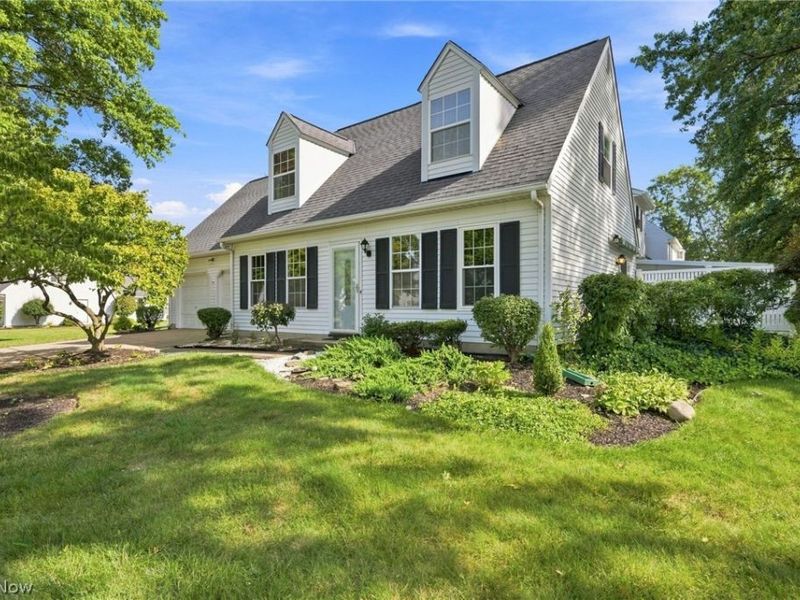 7030 Cobblestone Lane, Concord Township, OH 44060 Photo 4