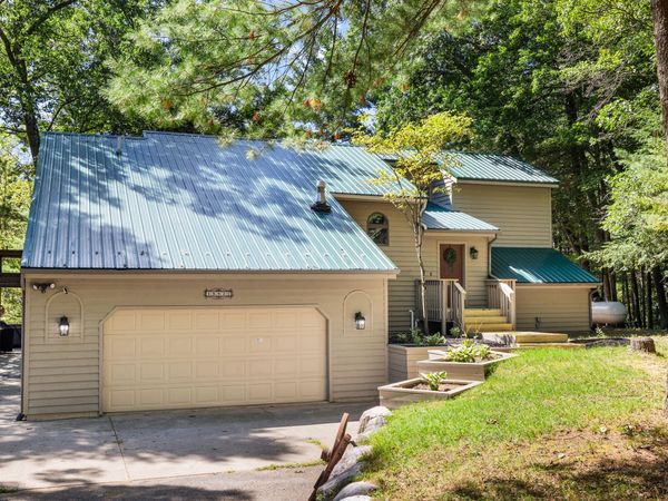 13520 14 Mile Road NE, Greenville, MI 48838