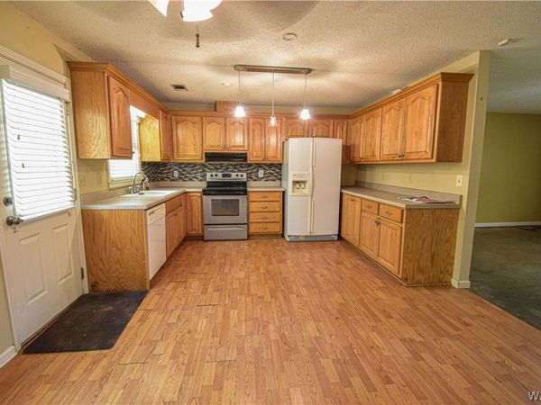 11322 Hen Smith Road, Vance, AL 35490