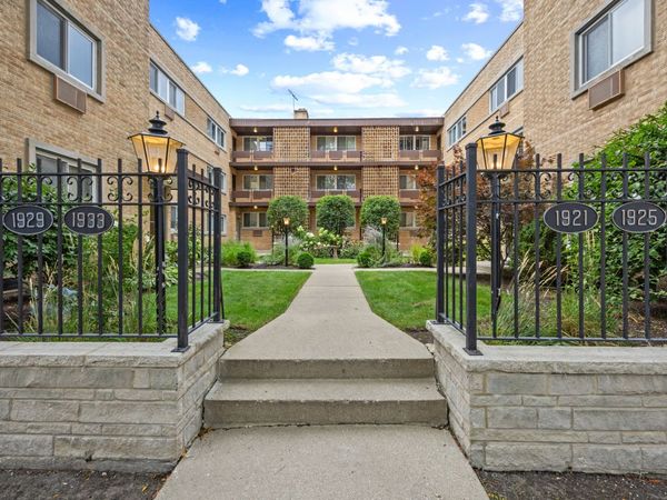 1933 Harrison Street , Unit 3B, Evanston, IL 60201