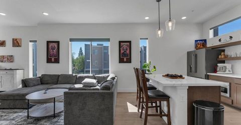 110 Rissone Lane, Reno, NV 89503 Photo