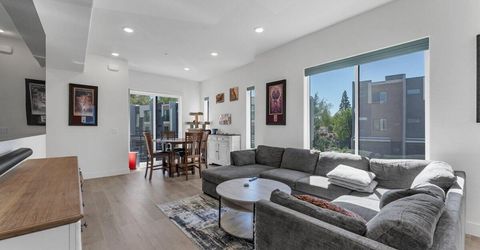 110 Rissone Lane, Reno, NV 89503 Photo