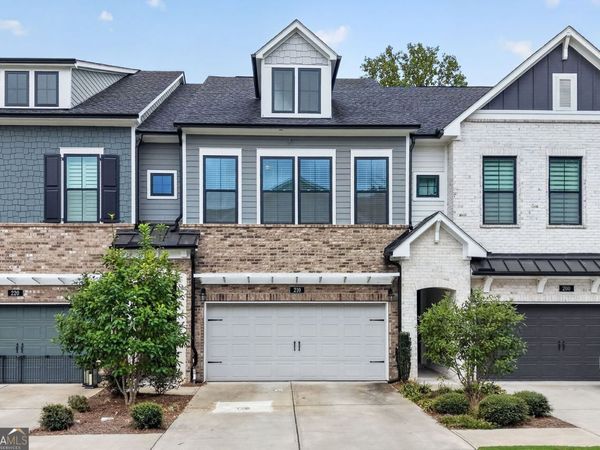 210 Walker Avenue, Roswell, GA 30076