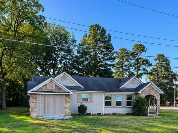 527 E 2nd South Street, Prescott, AR 71857