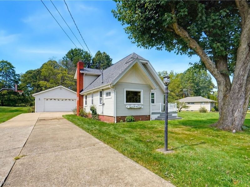 1237 Stardale Avenue SW, Massillon, OH 44646 Photo 1