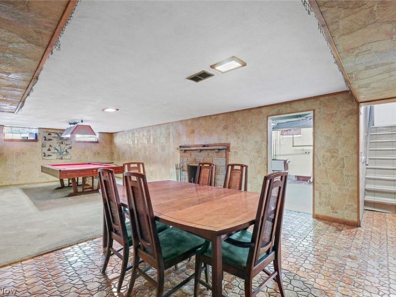 4695 W Ridgewood Drive, Parma, OH 44134 Photo 18
