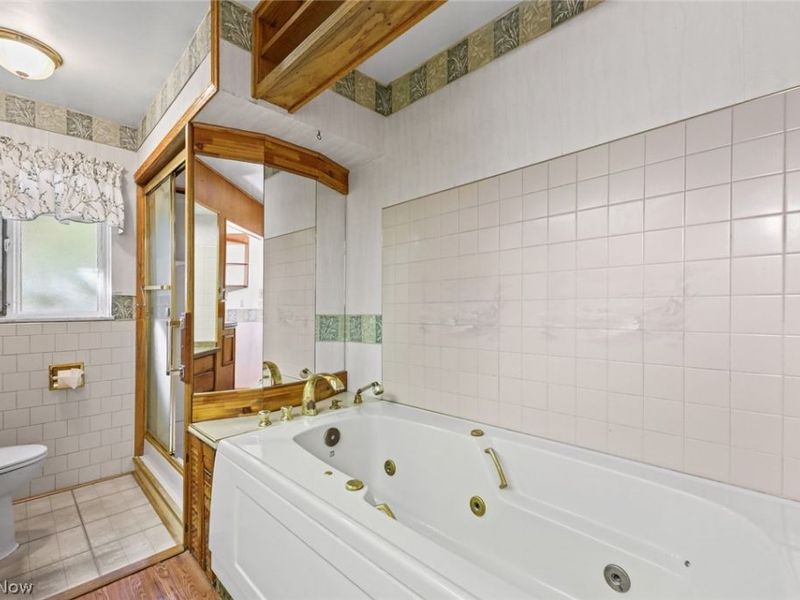 4695 W Ridgewood Drive, Parma, OH 44134 Photo 7