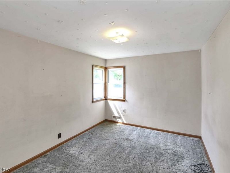 5891 Pearl Road, Parma Heights, OH 44130 Photo 21