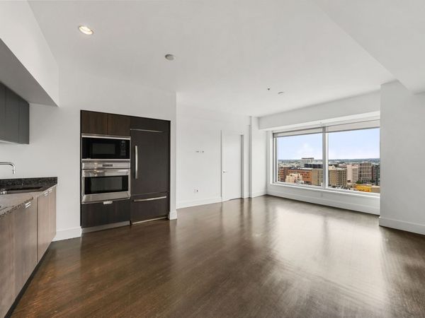110 Stuart St, Unit 19H, Boston, MA 02116