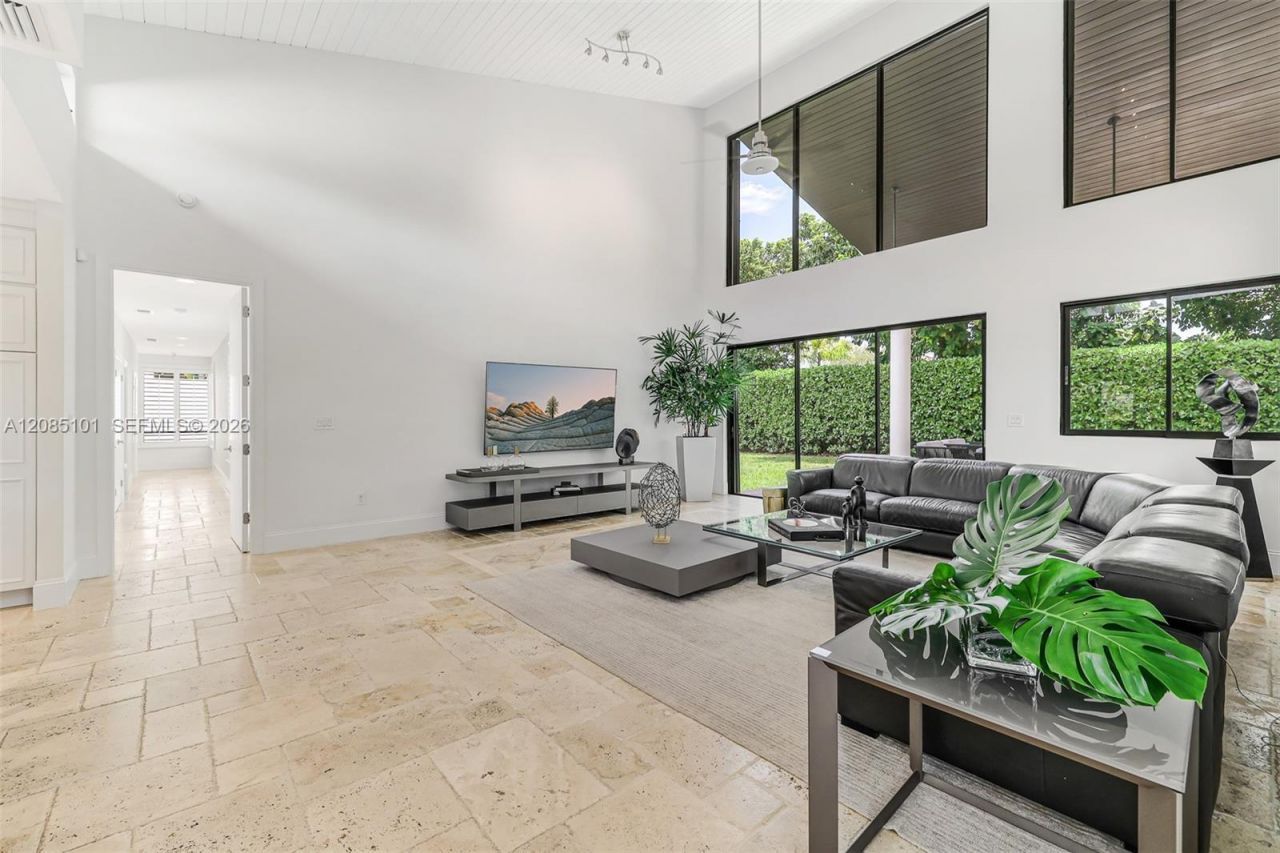 7730 SW 68 Terrace, Miami, FL 33143 Photo