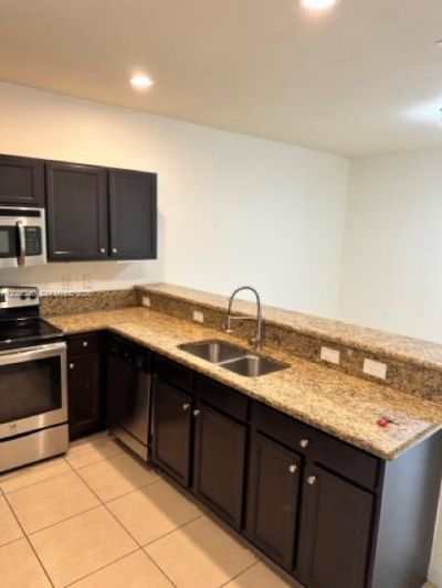 3210 SE 6th St, Homestead, FL 33033 Photo