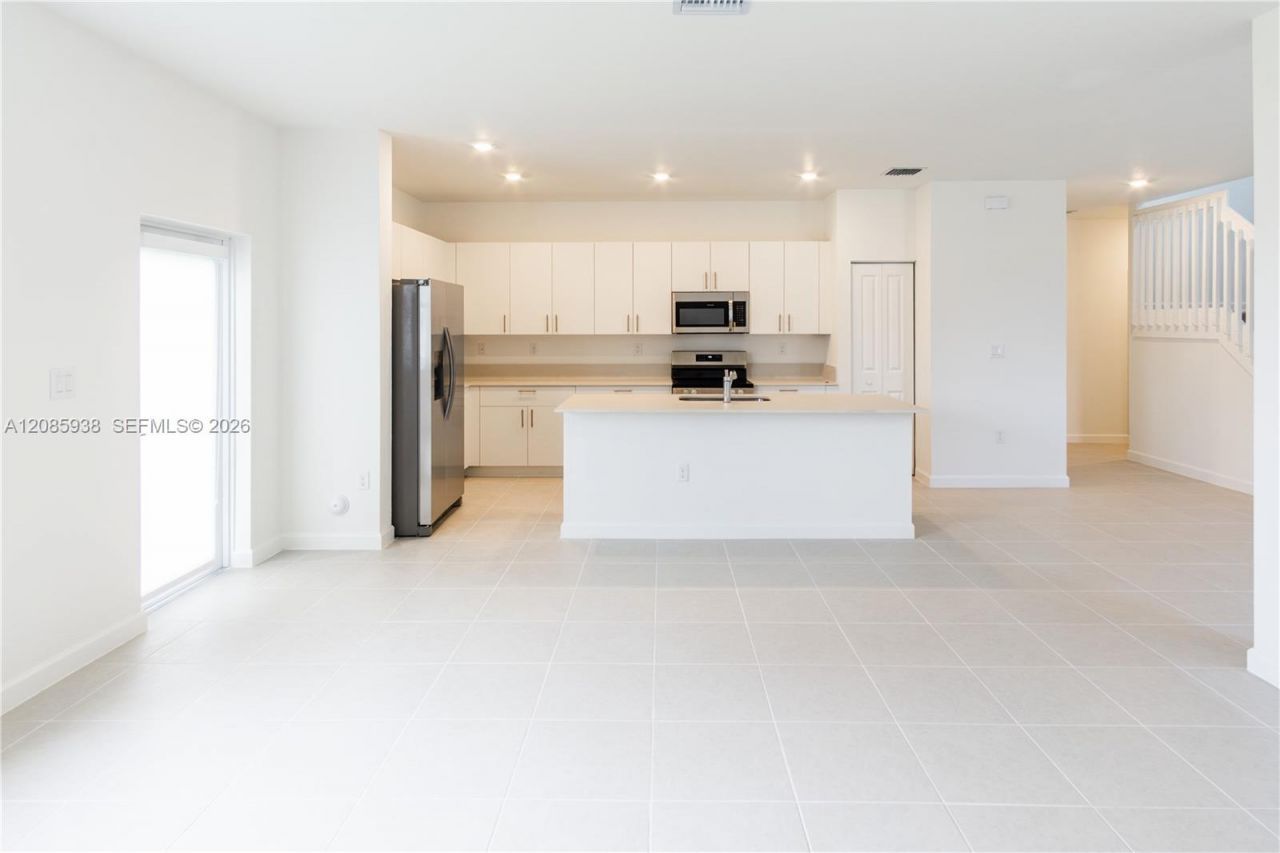 2996 SE 25th Ter, Homestead, FL 33035 Photo