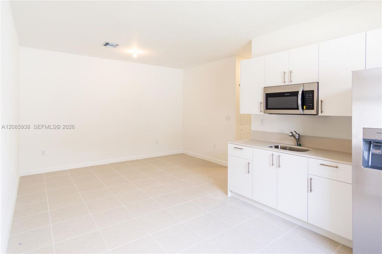 2996 SE 25th Ter, Homestead, FL 33035 Photo