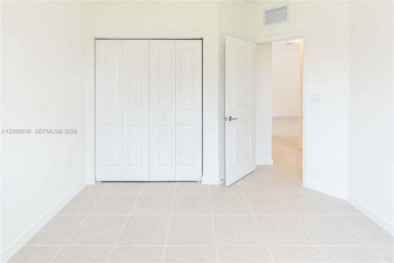 2996 SE 25th Ter, Homestead, FL 33035 Photo
