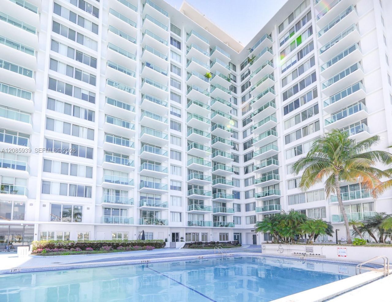 1200 West Ave, Unit 907, Miami Beach, FL 33139 Photo