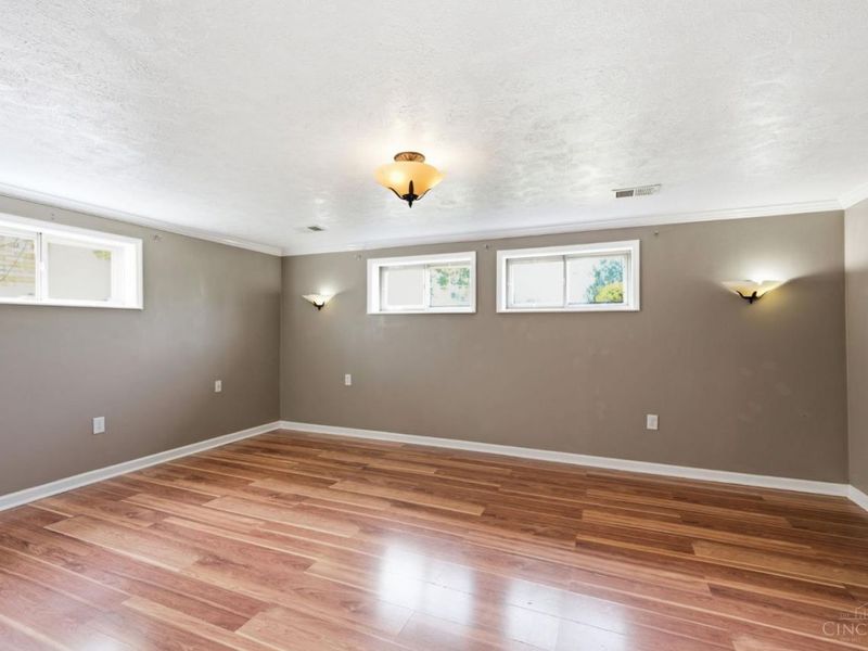 2536 Bracebridge Drive, Cincinnati, OH 45231 Photo 18