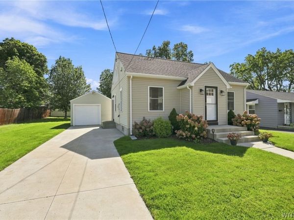 32 Madison Avenue , Buffalo, NY 14219