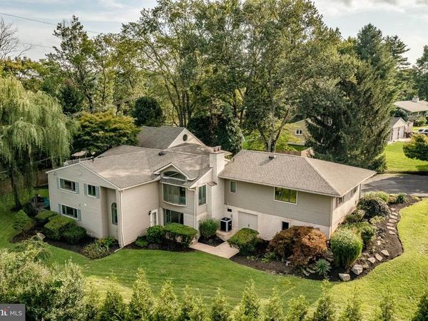 46 WAR TROPHY LANE, MEDIA, PA 19063