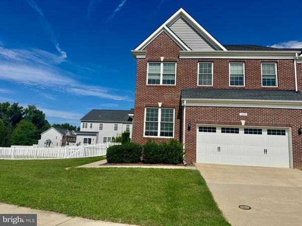 1005 CLOVER CIRCLE, LA PLATA, MD 20646