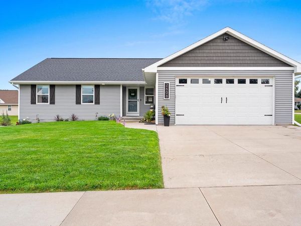 2608 HENDRICKS AVENUE, Kaukauna, WI 54130