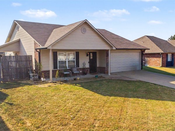 12316 N 112th East Avenue , Collinsville, OK 74021