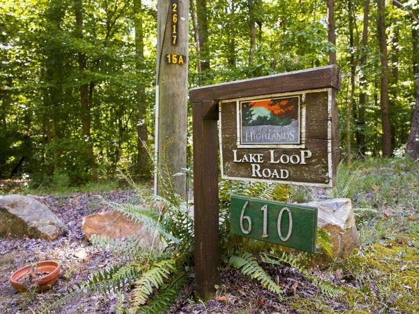 610 Lake Loop Road, Menlo, GA 30731