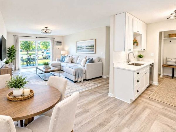 2800 Hillsboro Avenue N, Unit 112, New Hope, MN 55427