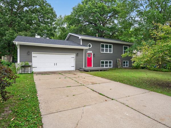 19205 Yale Street NW, Elk River, MN 55330