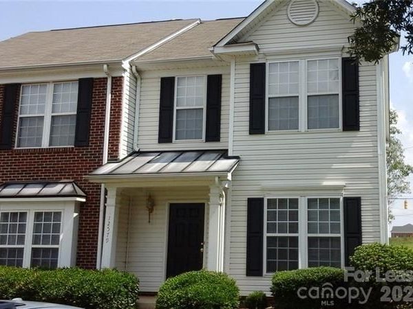 12579 Jessica Place , Charlotte, NC 28269
