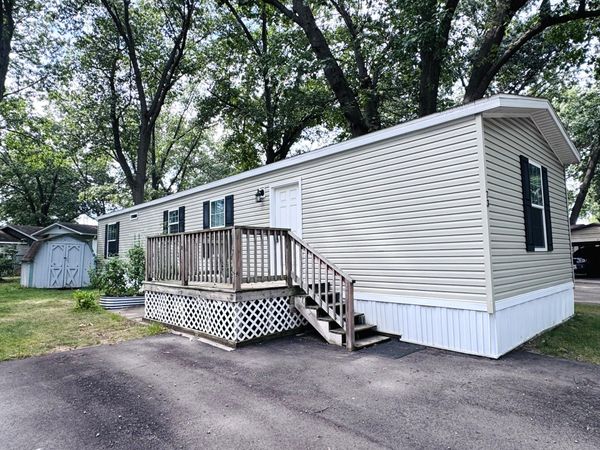 2330 E Main Street, Unit 73, Niles, MI 49120