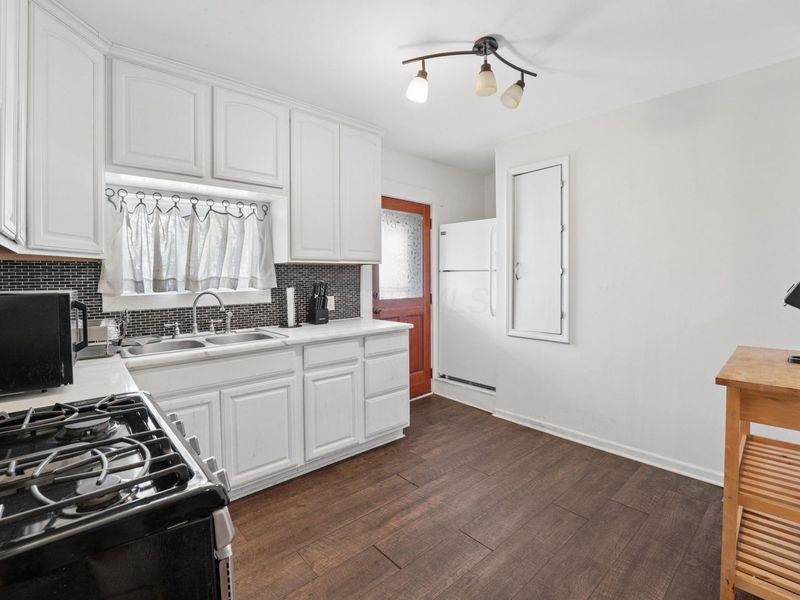212 W 3rd Avenue, Columbus, OH 43201 Photo 12