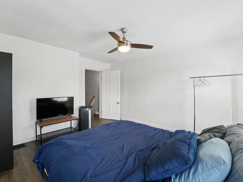 212 W 3rd Avenue, Columbus, OH 43201 Photo 17