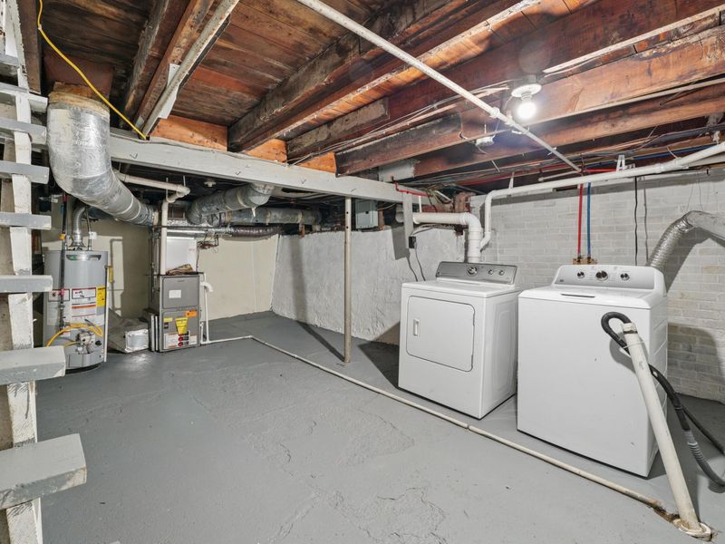 212 W 3rd Avenue, Columbus, OH 43201 Photo 22