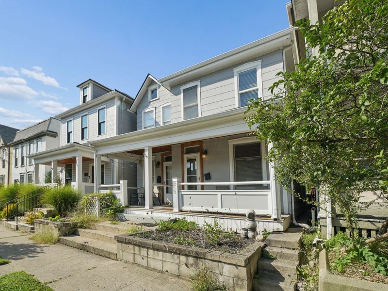 212 W 3rd Avenue, Columbus, OH 43201 Photo 3