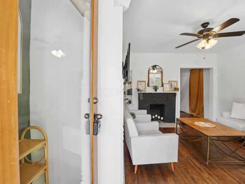 212 W 3rd Avenue, Columbus, OH 43201 Photo 6