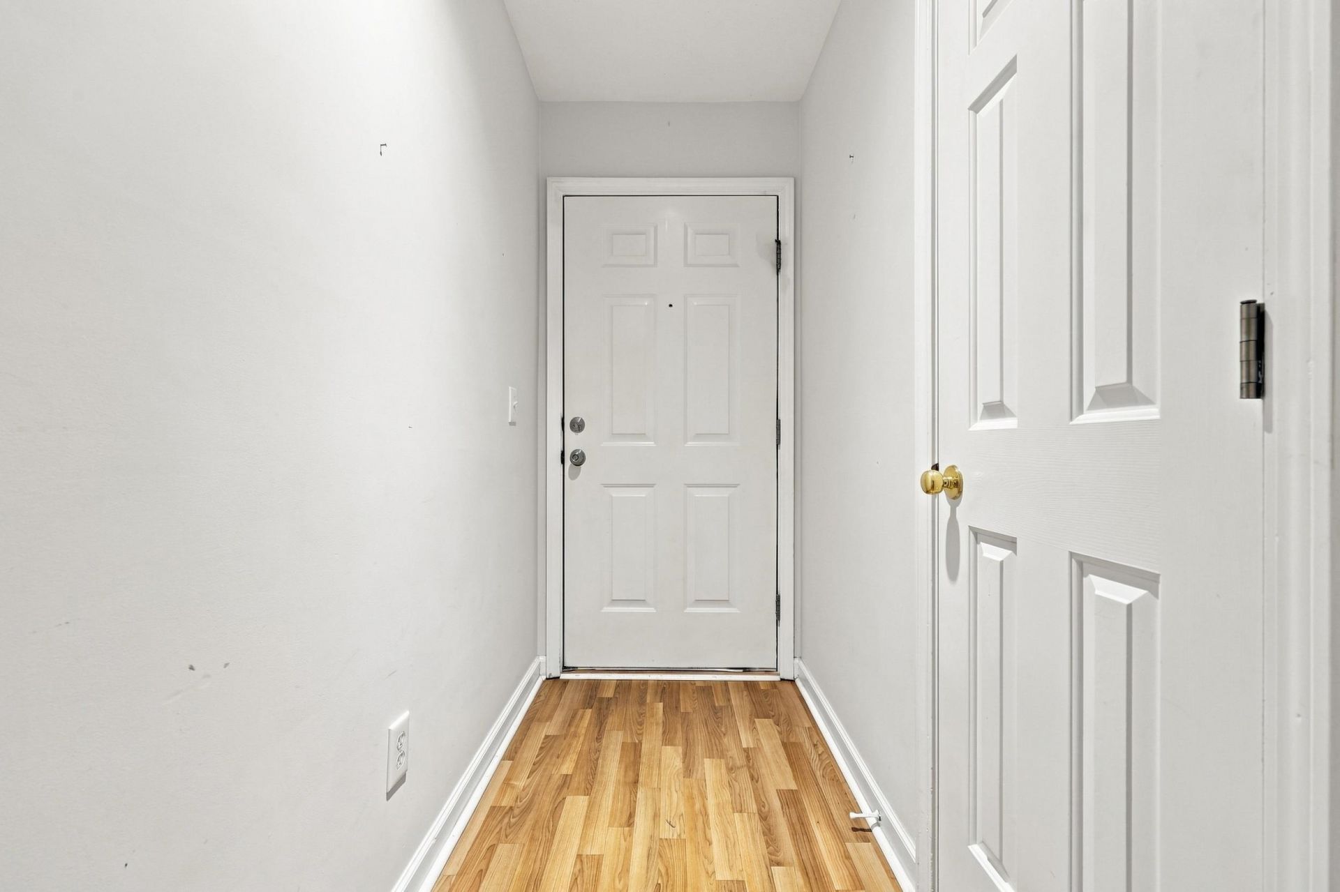 412 Pinehurst Ln. Photo 4