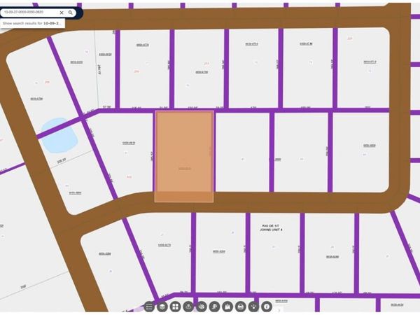 106 SW 6th Terrace, Out Of Area, FL 32177