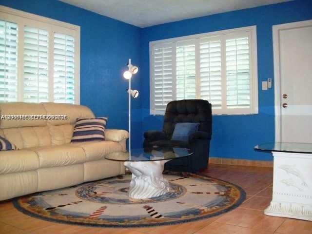 1007 N 19th Ave, Unit 19, Hollywood, FL 33020 Photo