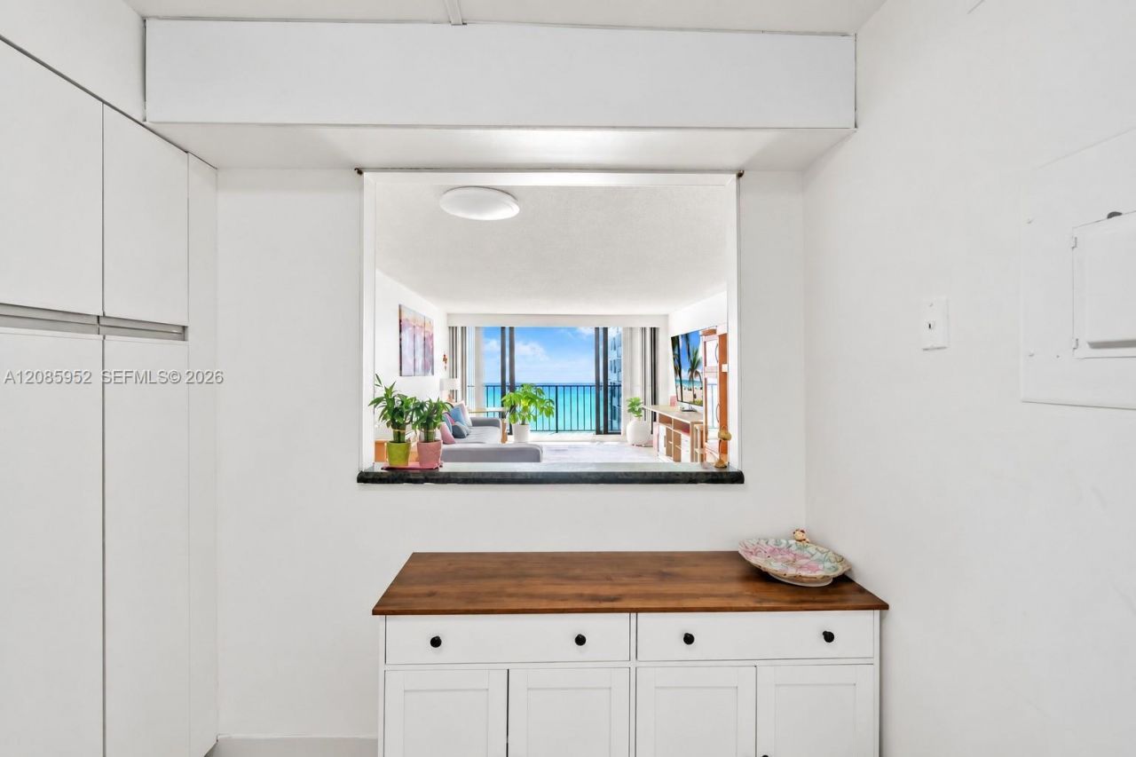 2401 S Ocean Dr, Unit 1702, Hollywood, FL 33019 Photo