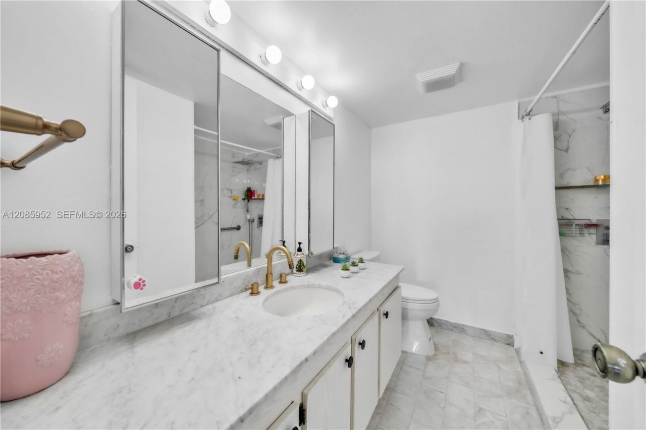 2401 S Ocean Dr, Unit 1702, Hollywood, FL 33019 Photo